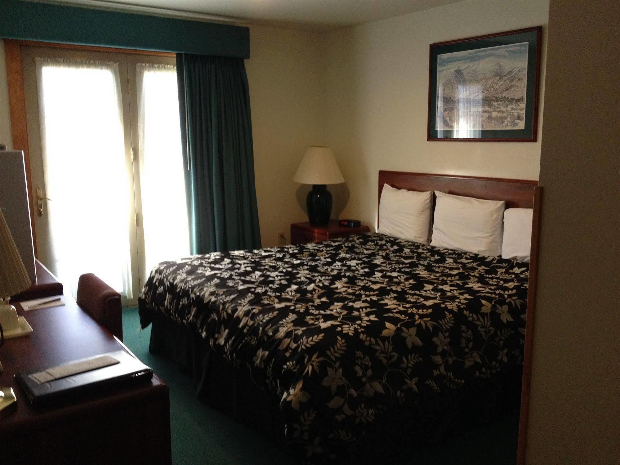 Grey Fox Inn Stowe Exterior foto