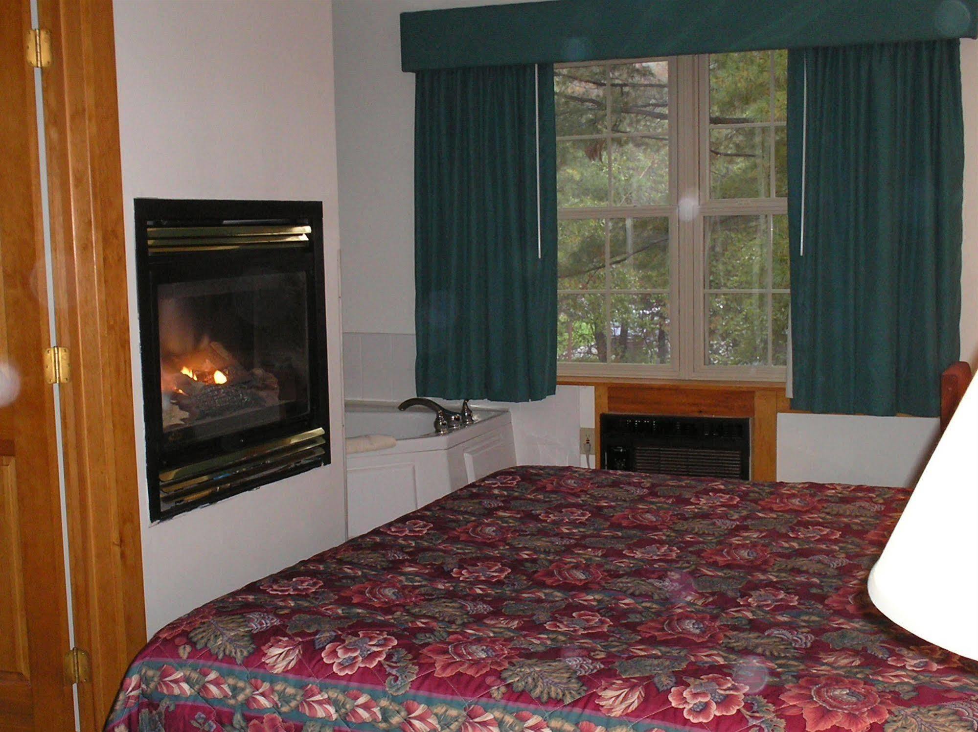 Grey Fox Inn Stowe Exterior foto